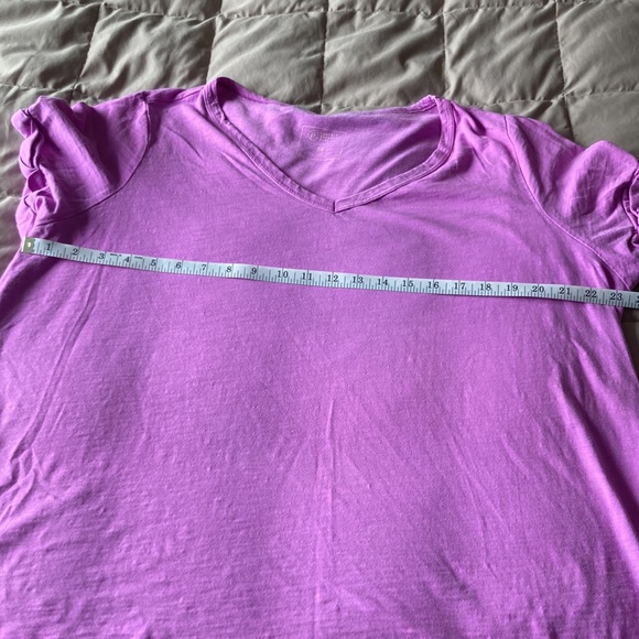 Candace Cameron Bure The Sunkissed Garment Dyed Linen Blend Tee - Picture 9 of 10